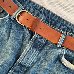 American Eagle Brown Belt with Silvertone Buckle Size L Genuine Cow Leather